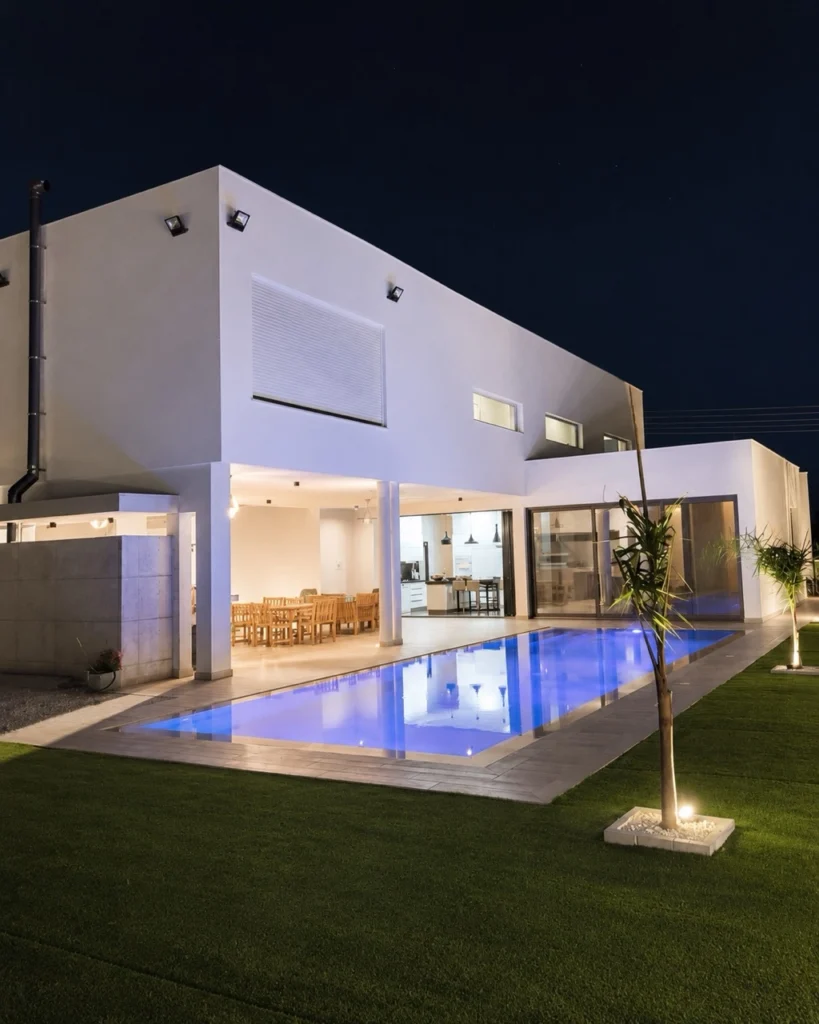 4 Bedroom House for Sale in Limassol – Agios Athanasios