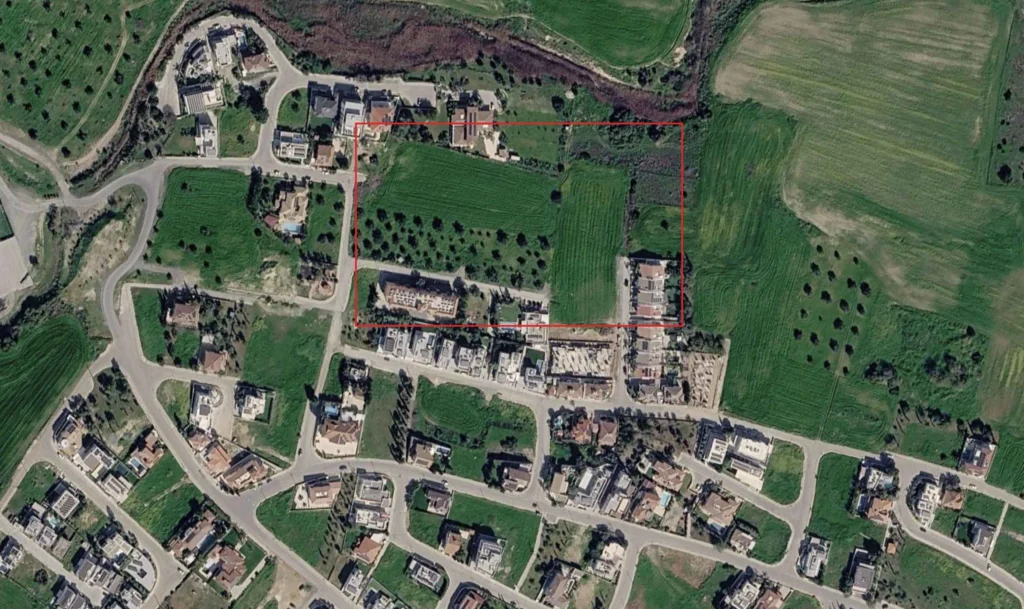 545m² Plot for Sale