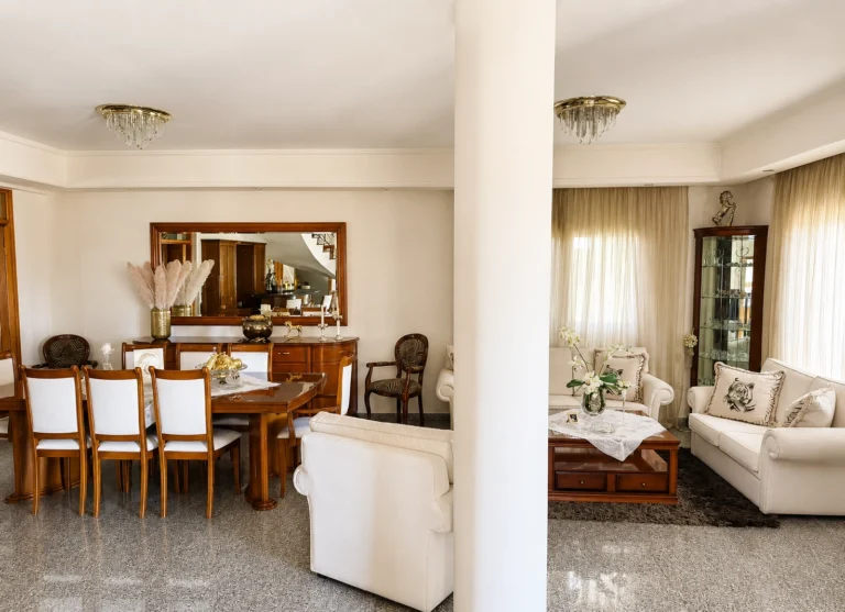 4 Bedroom House for Sale in Kato Polemidia, Limassol District