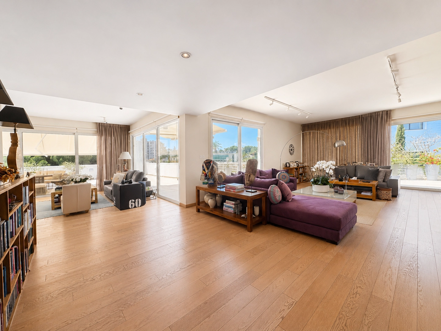 3 Bedroom Apartment for Sale