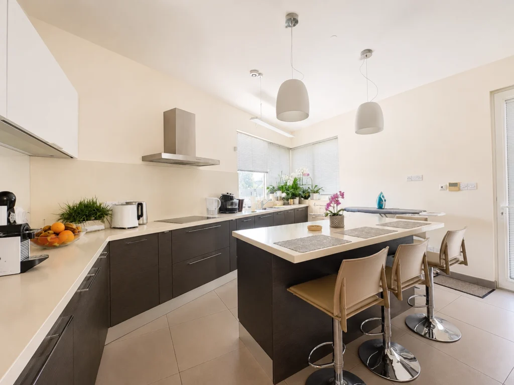 3 Bedroom Apartment for Sale