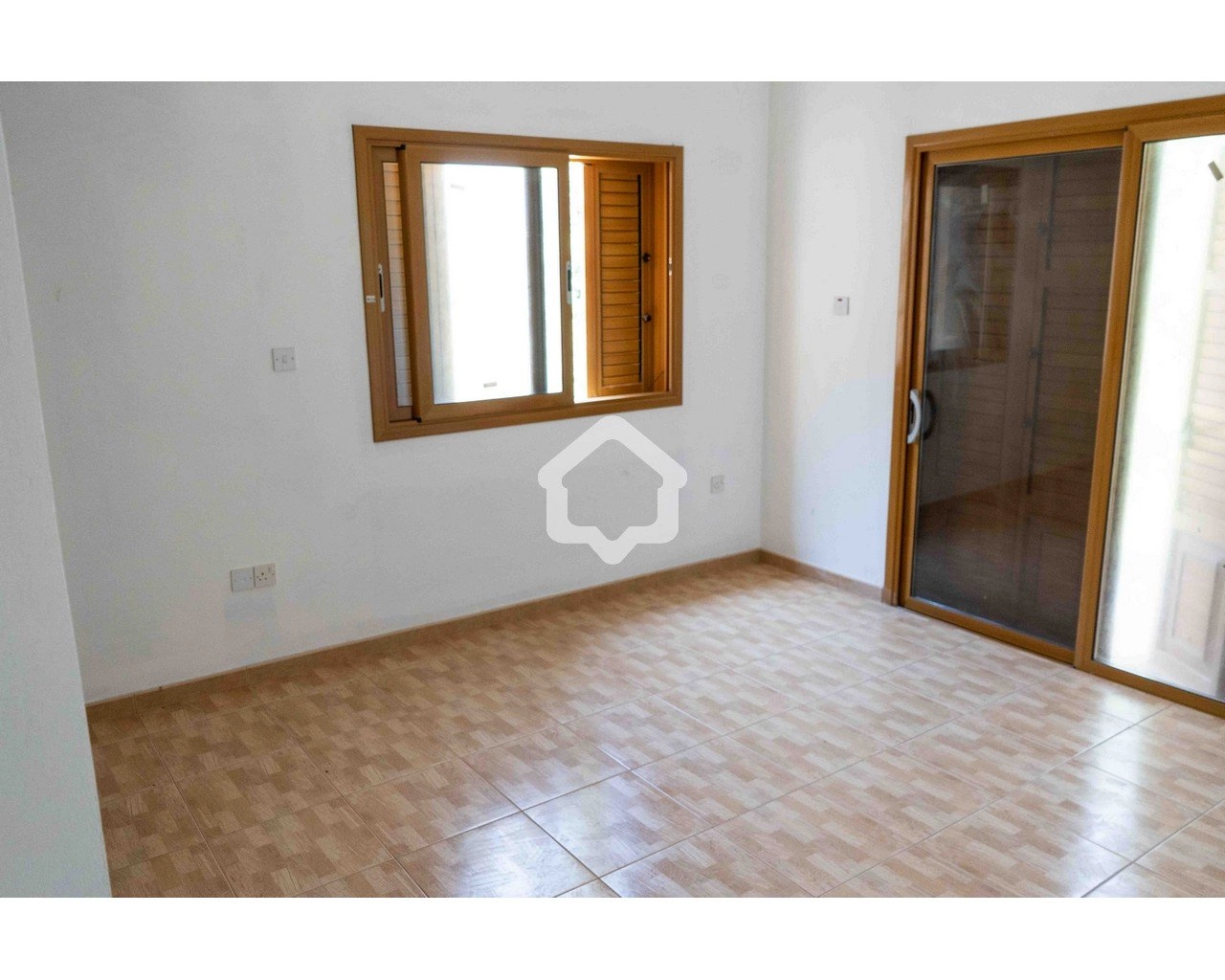 5 Bedroom House for Sale in Pegeia, Paphos District