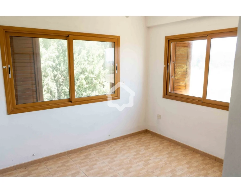 5 Bedroom House for Sale in Pegeia, Paphos District