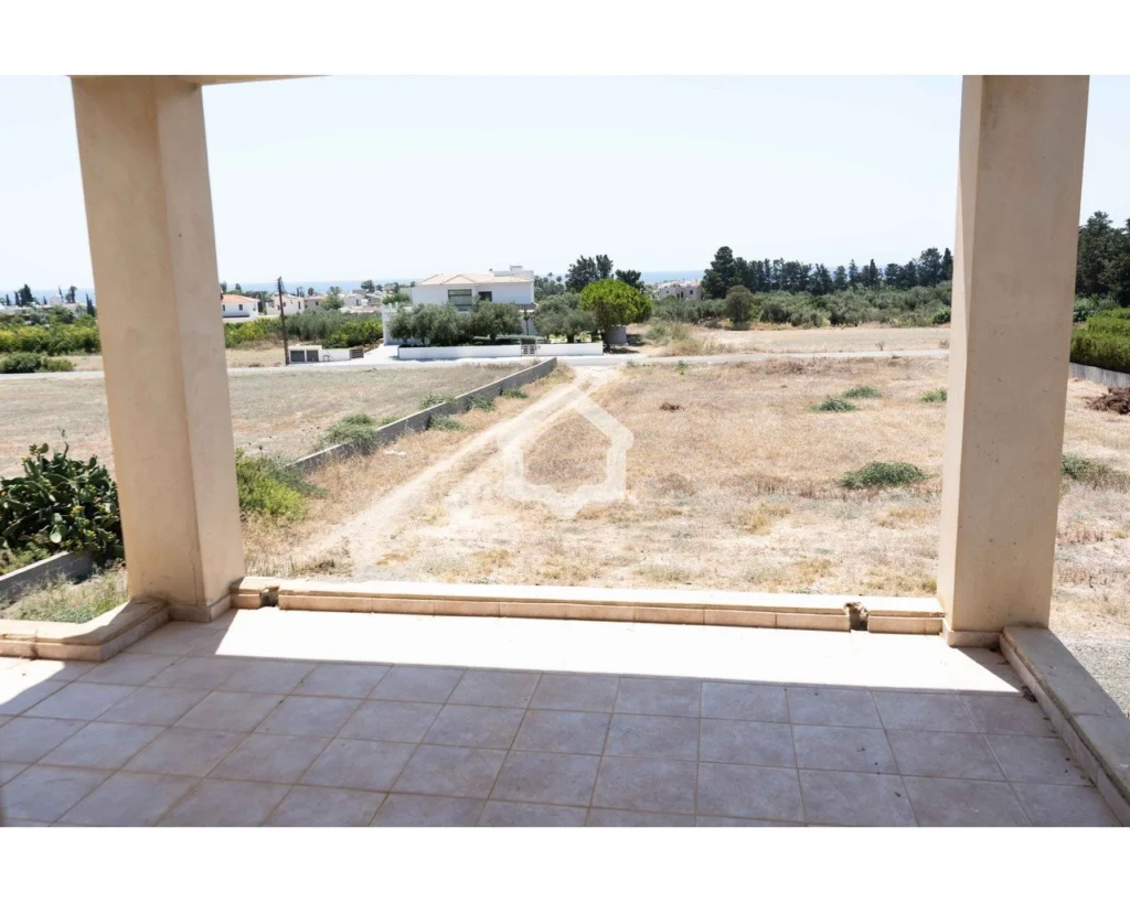 5 Bedroom House for Sale in Pegeia, Paphos District