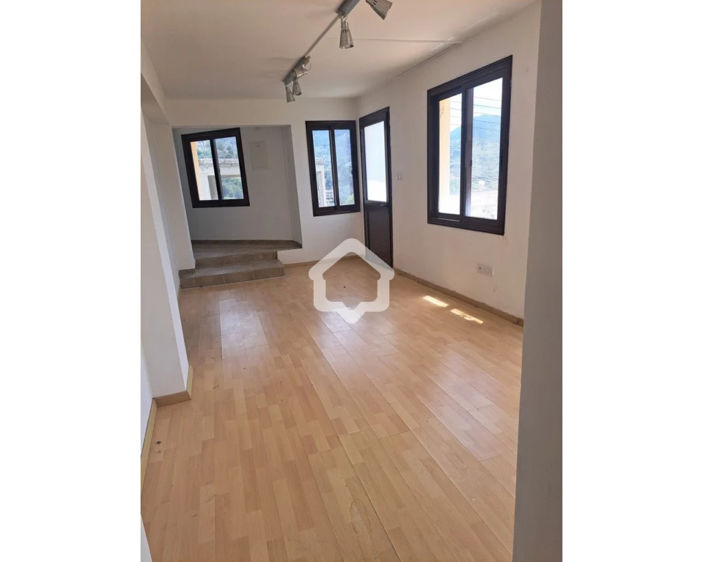 2 Bedroom House for Sale in Agros, Limassol District