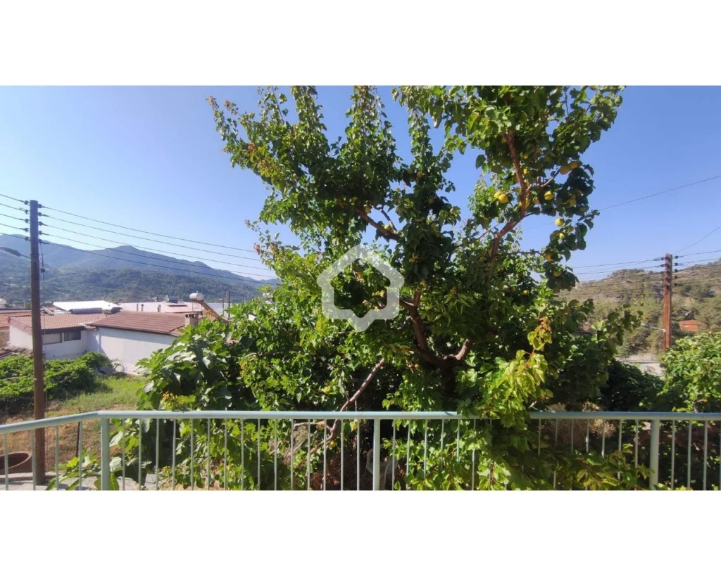 2 Bedroom House for Sale in Agros, Limassol District