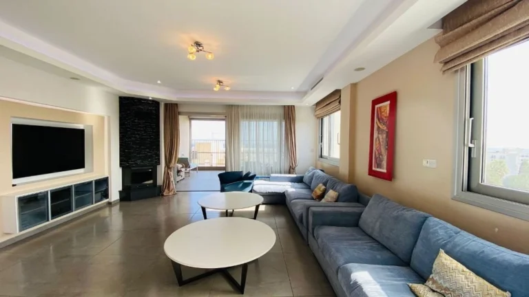 4 Bedroom Apartment for Sale in Agios Tychonas, Limassol District