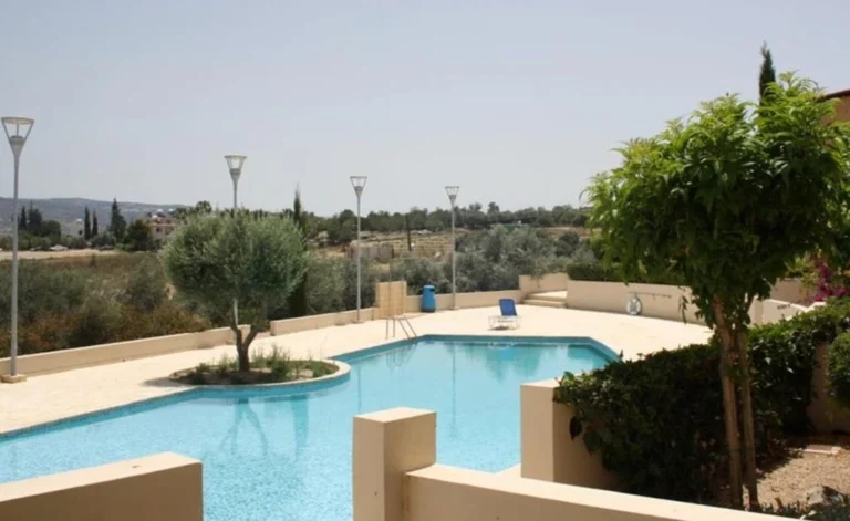 Cheap Houses and Villas for Sale Paphos up to 300000 euro