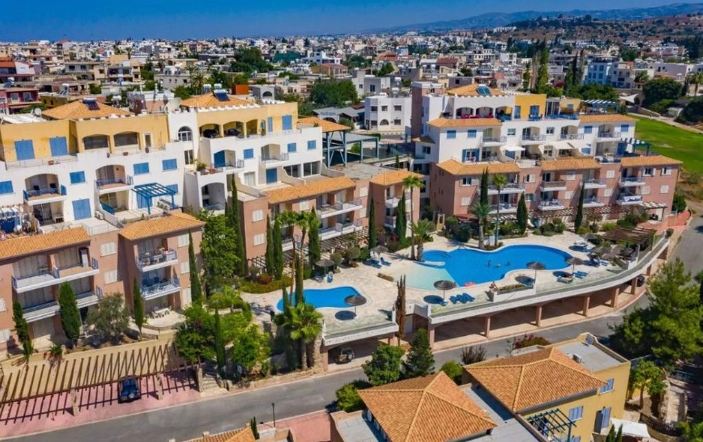 2 Bedroom Apartment for Sale in Geroskipou, Paphos District