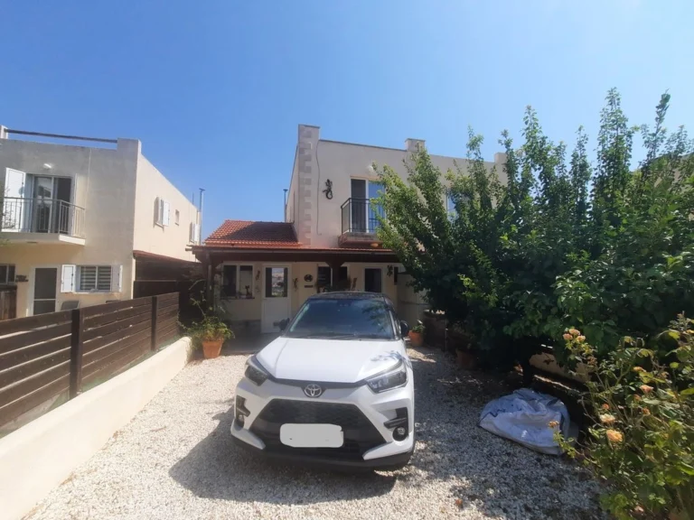 Cheap Houses and Villas for Sale Paphos up to 300000 euro