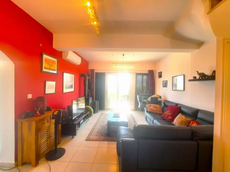 Cheap Houses and Villas for Sale Paphos up to 300000 euro