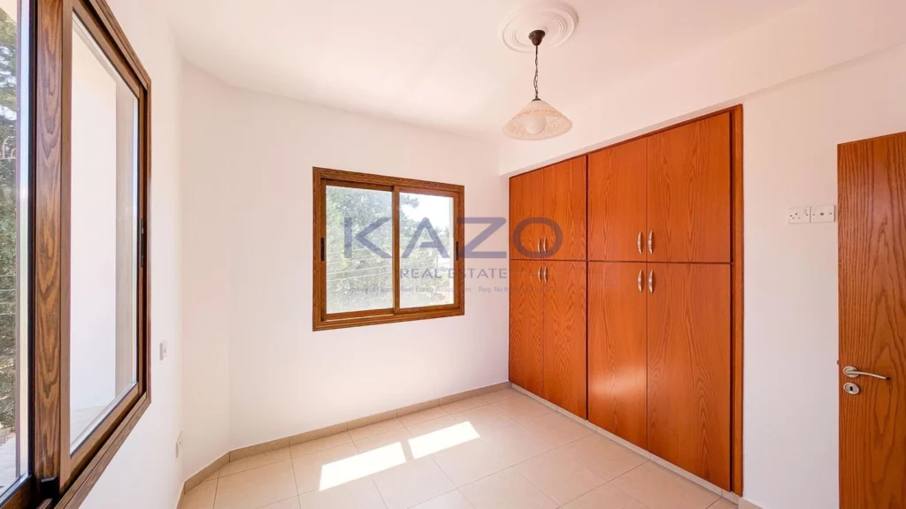 4 Bedroom House for Sale in Ineia, Paphos District