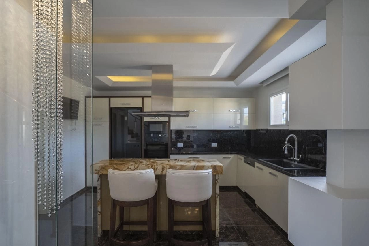 5 Bedroom House for Rent in Pyrgos Lemesou, Limassol District