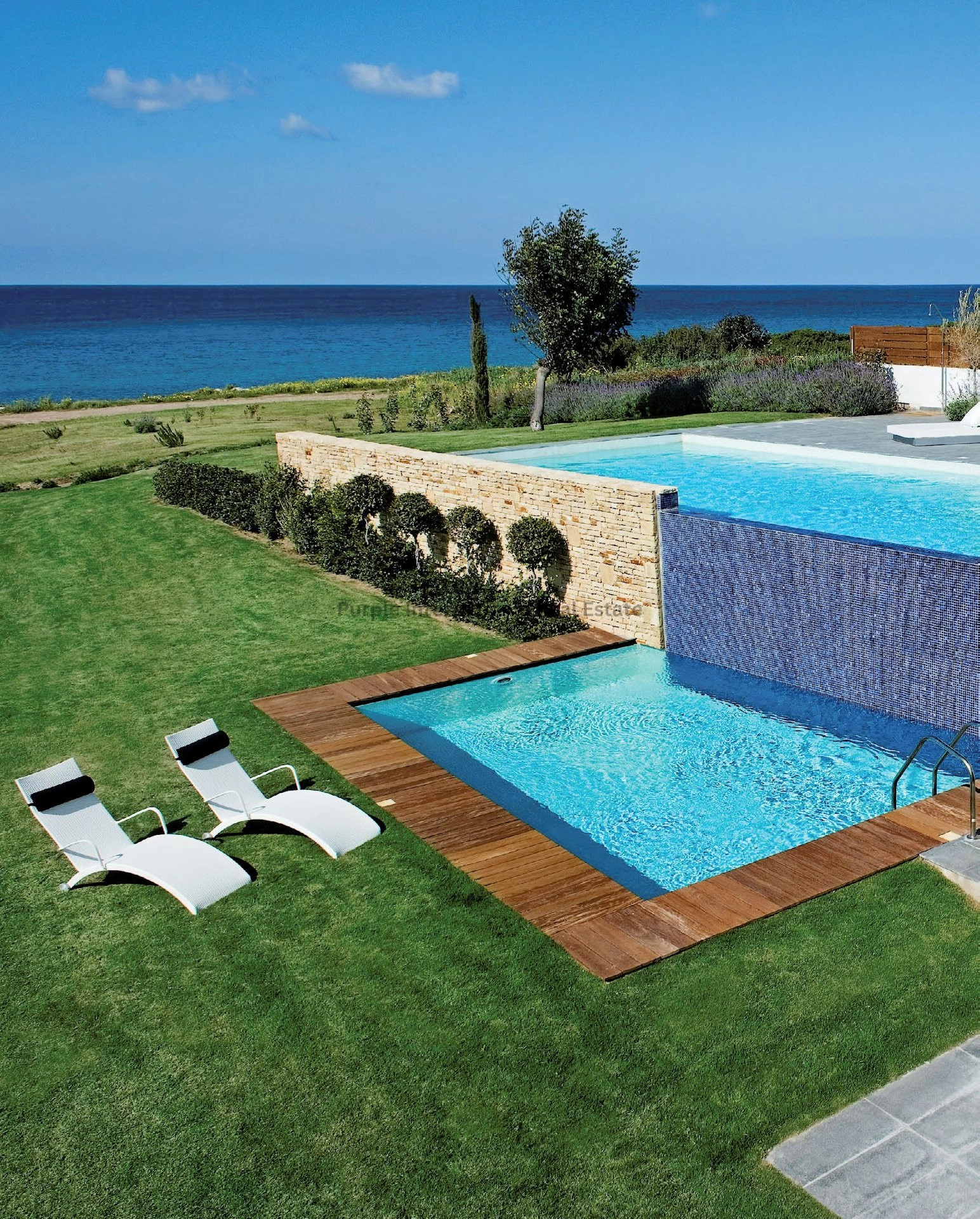 4 Bedroom House for Sale in Latchi (Lakki / Latsi), Paphos District