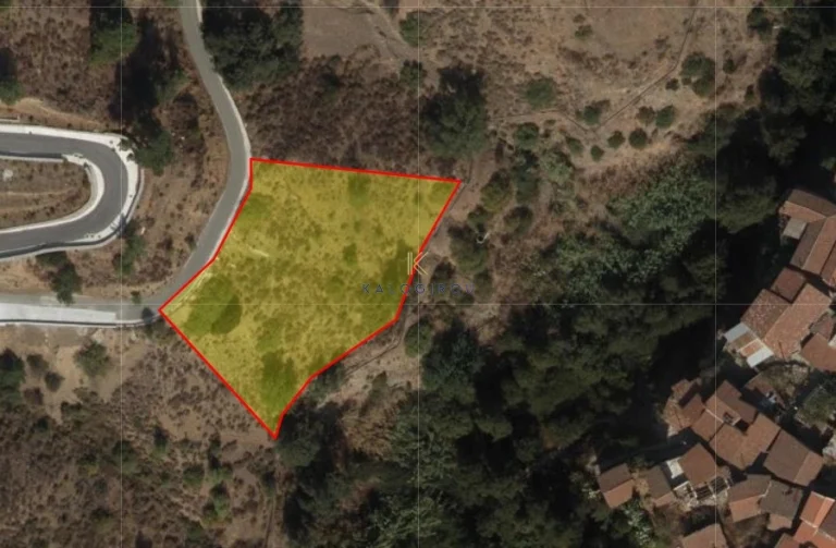 2,007m² Plot for Sale in Kakopetria, Nicosia District