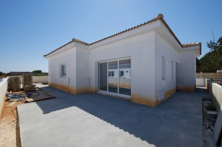 3 Bedroom House for Sale in Frenaros, Famagusta District