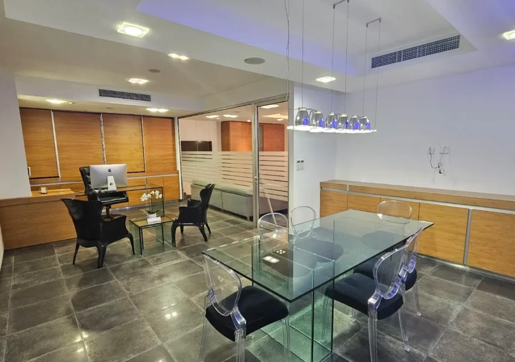 120m² Office for Sale in Limassol – Petrou kai Pavlou