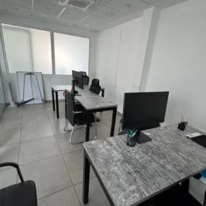 400m² Office for Rent
