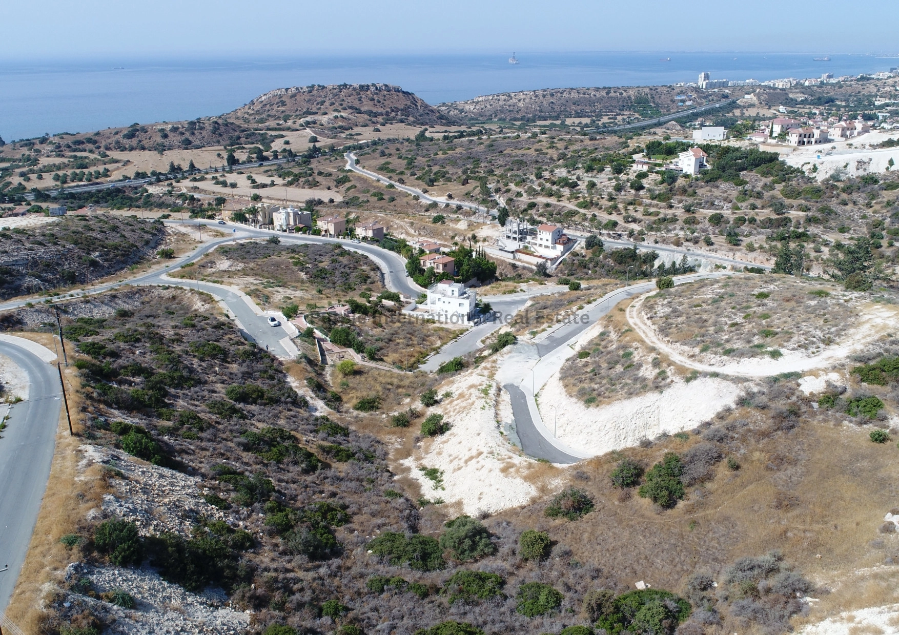 5,600m² Plot for Sale in Agios Tychonas, Limassol District