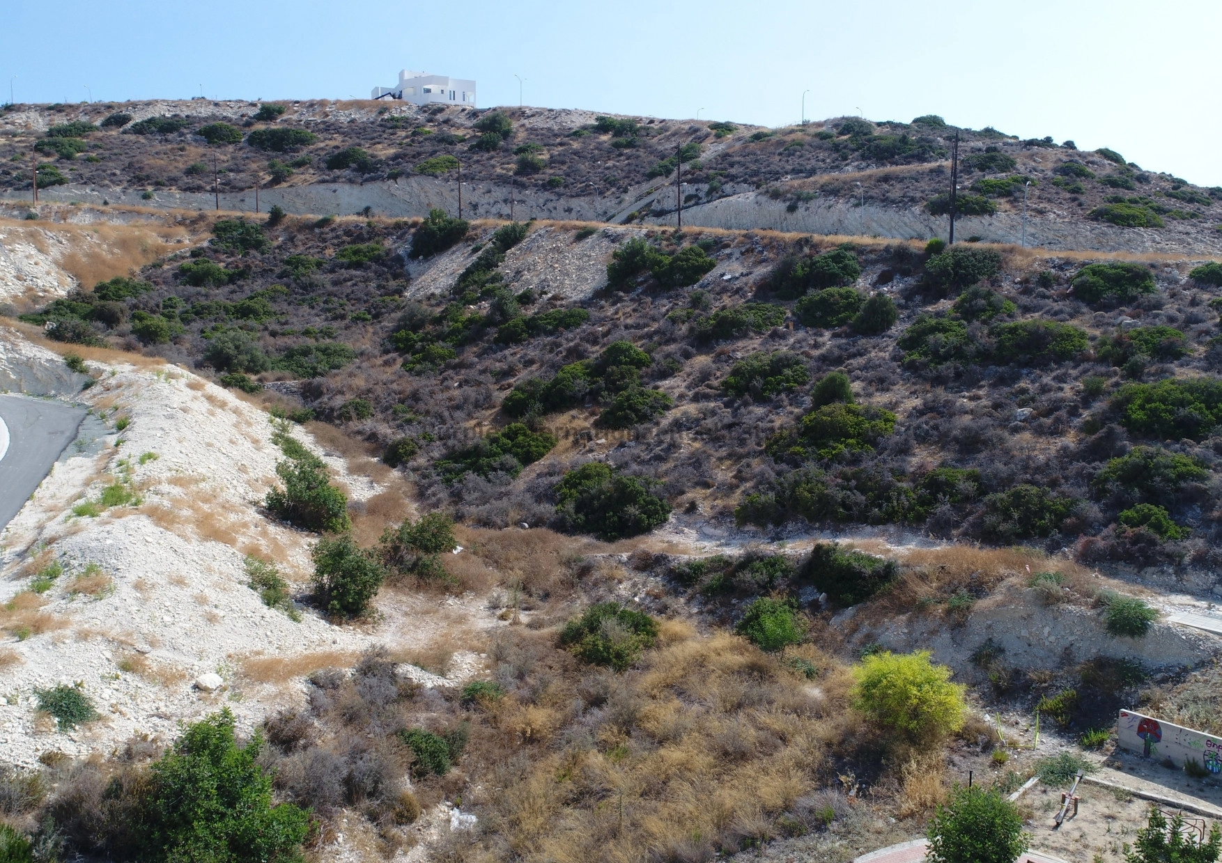5,600m² Plot for Sale in Agios Tychonas, Limassol District