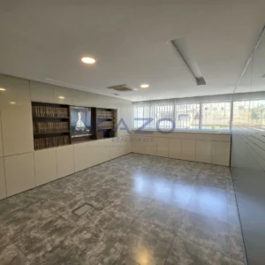 100m² Office for Rent in Limassol District