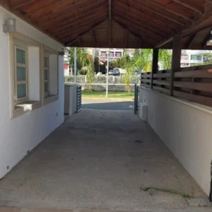 5 Bedroom House for Sale in Parekklisia, Limassol District