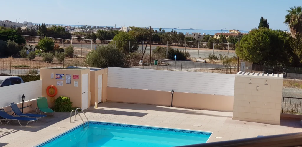 3 Bedroom Apartment for Sale in Tombs Of the Kings, Paphos District