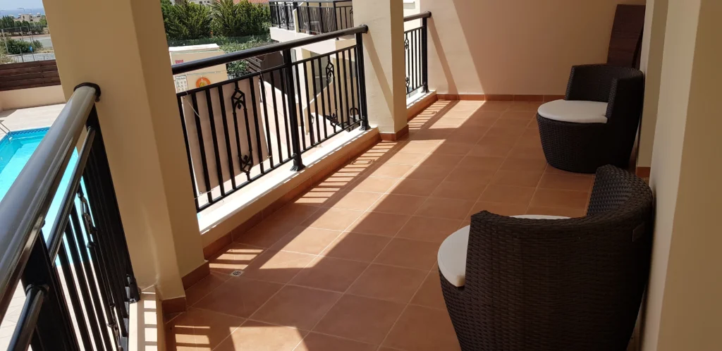 3 Bedroom Apartment for Sale in Tombs Of the Kings, Paphos District