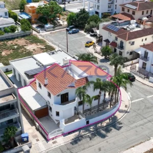 4 Bedroom House for Sale in Aradippou, Larnaca District