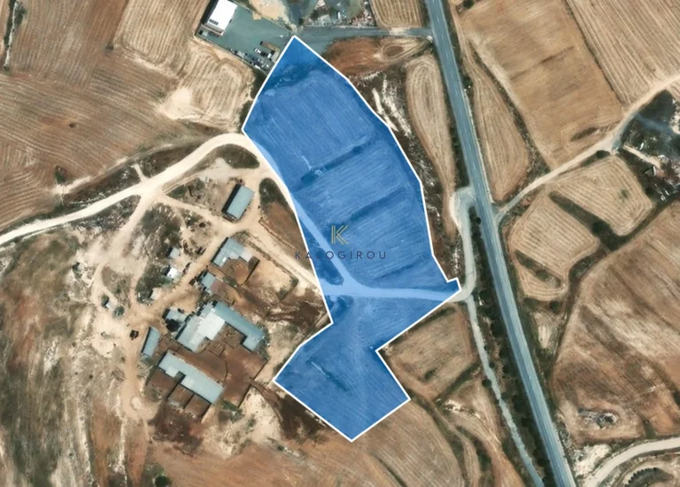 17,070m² Plot for Sale in Aradippou, Larnaca District