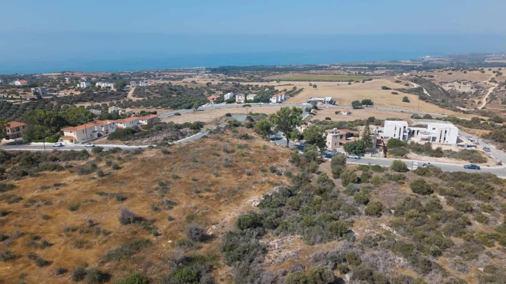 1,589m² Plot for Sale in Kouklia, Paphos District
