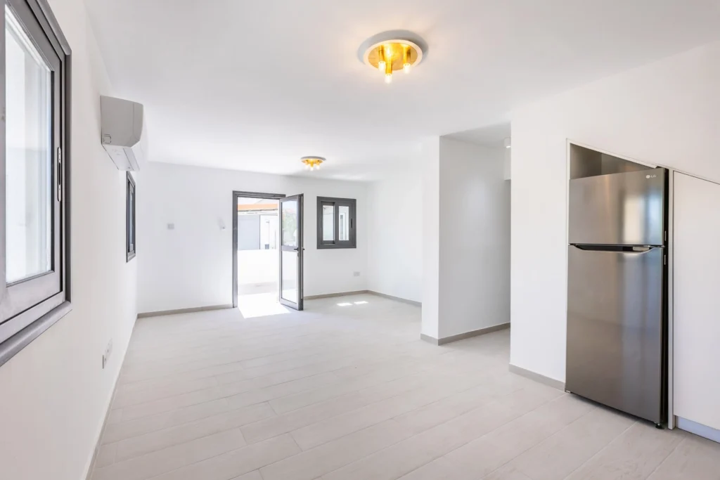 4 Bedroom House for Sale in Limassol – Kapsalos