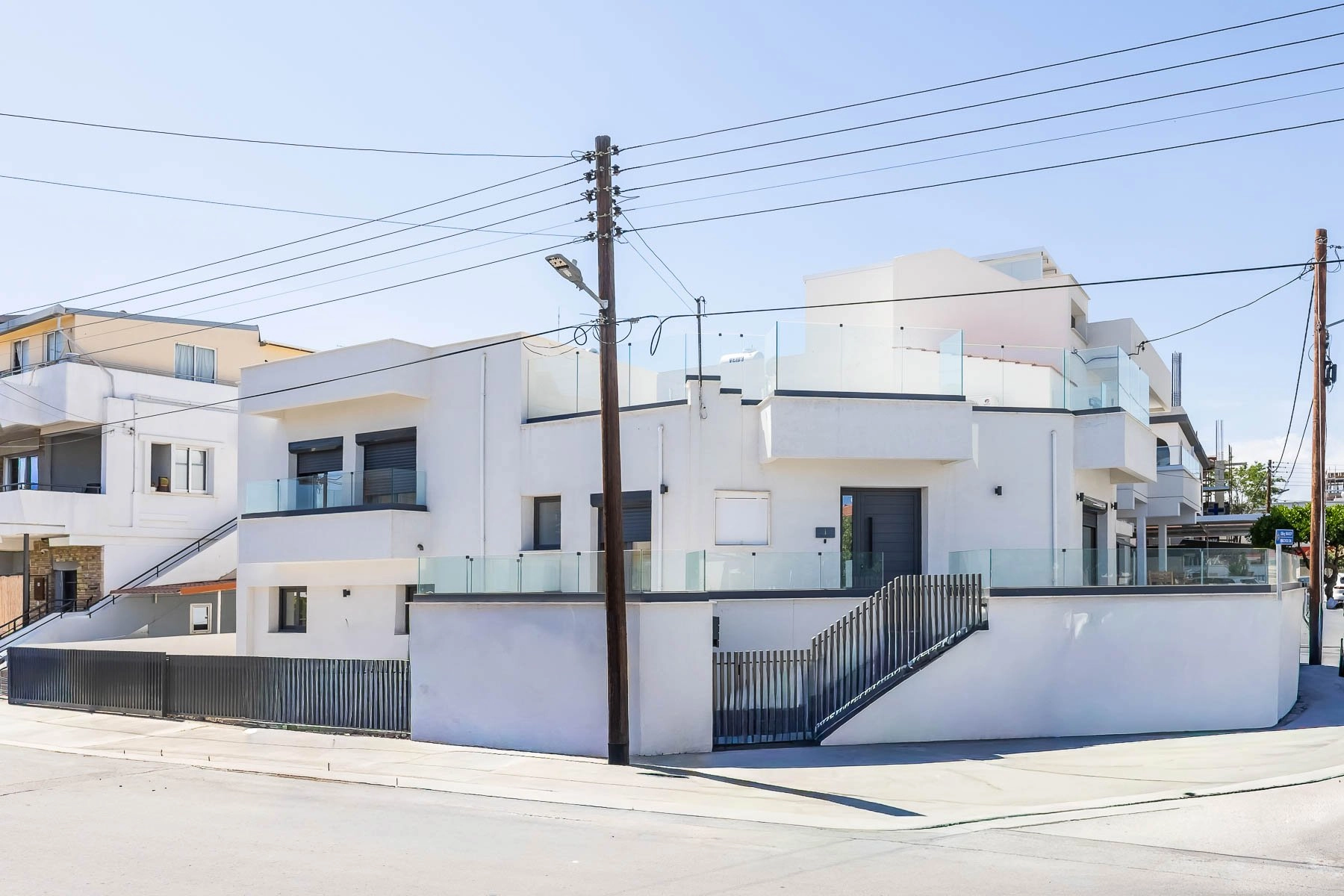 4 Bedroom House for Sale in Limassol – Kapsalos