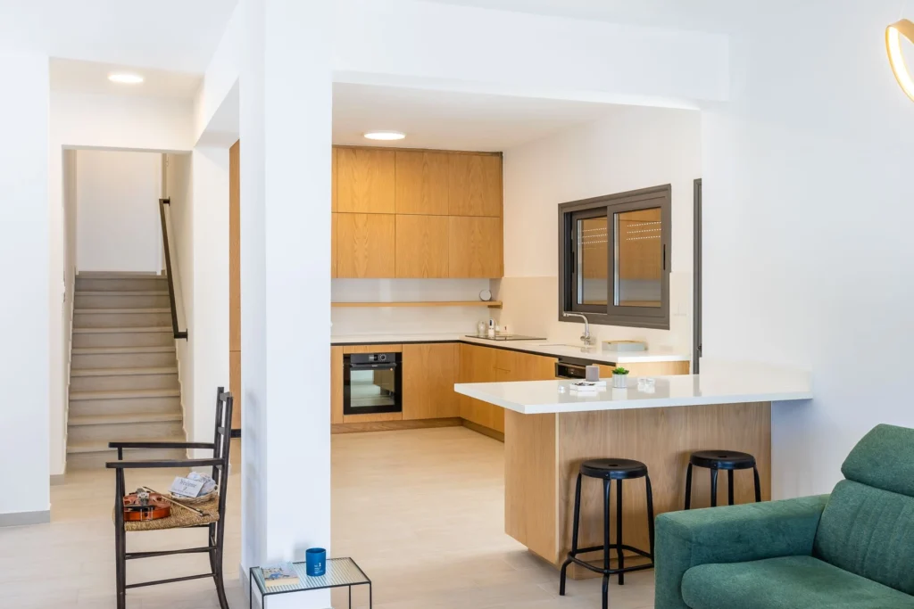4 Bedroom House for Sale in Limassol – Kapsalos
