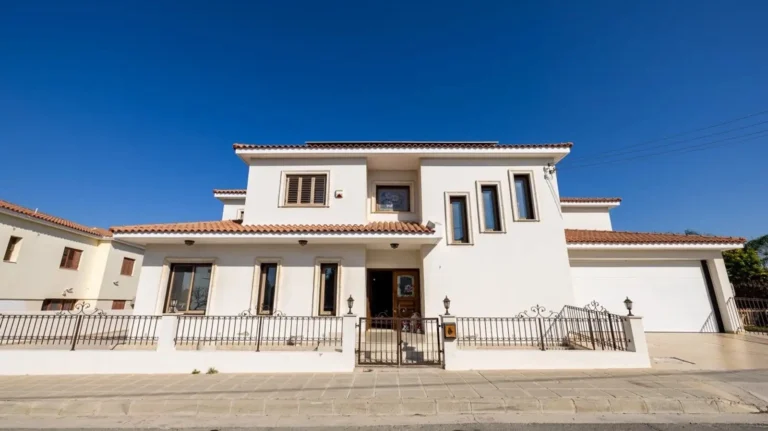 5 Bedroom House for Sale in Kiti, Larnaca District