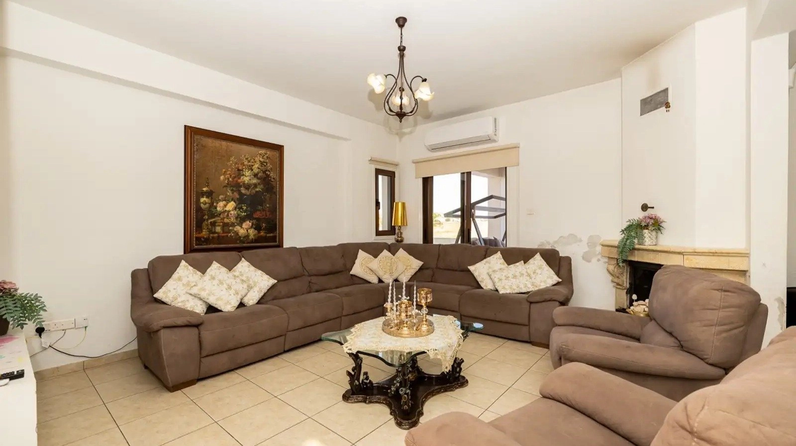 5 Bedroom House for Sale in Kiti, Larnaca District
