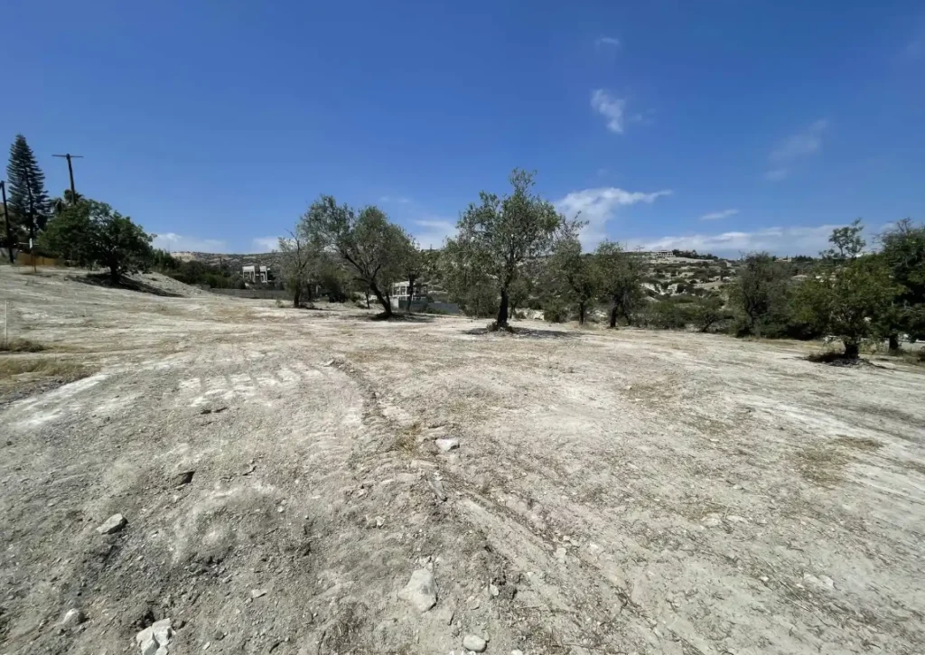 3,825m² Plot for Sale in Agios Tychonas, Limassol District