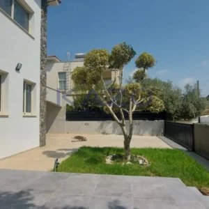 5 Bedroom House for Rent in Agios Tychonas, Limassol District