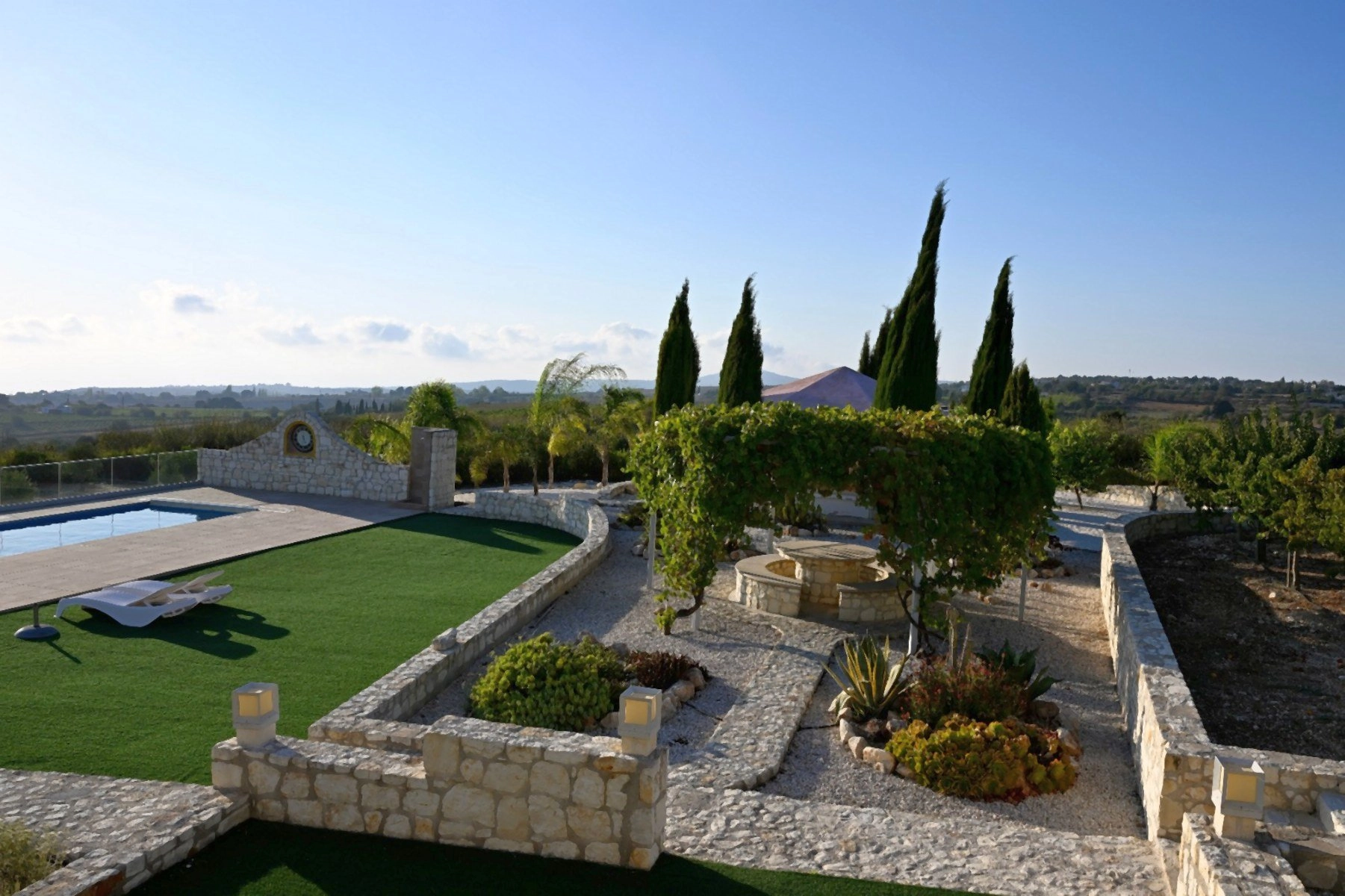 5 Bedroom House for Sale in Kathikas, Paphos District