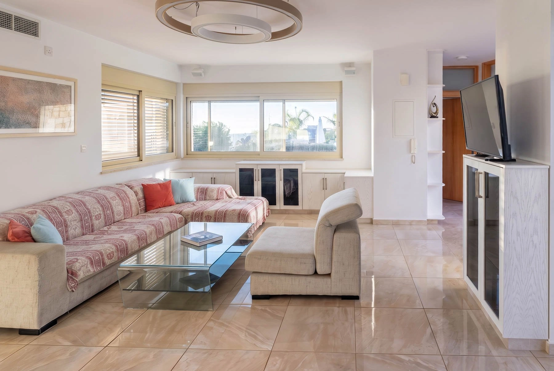 5 Bedroom House for Sale in Kathikas, Paphos District