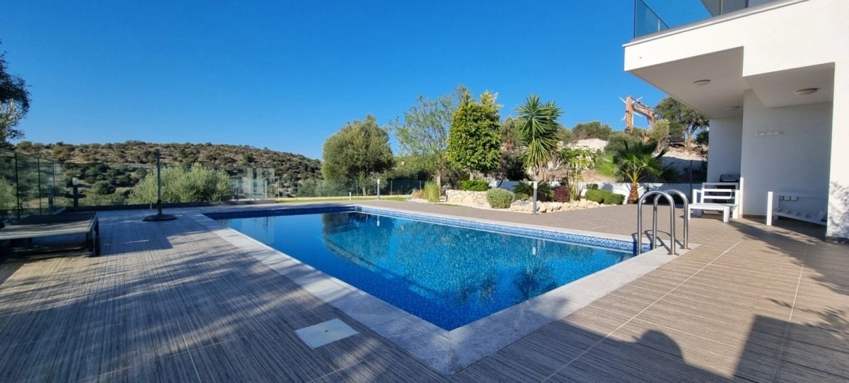 2 Bedroom House for Sale in Secret Valley, Paphos District
