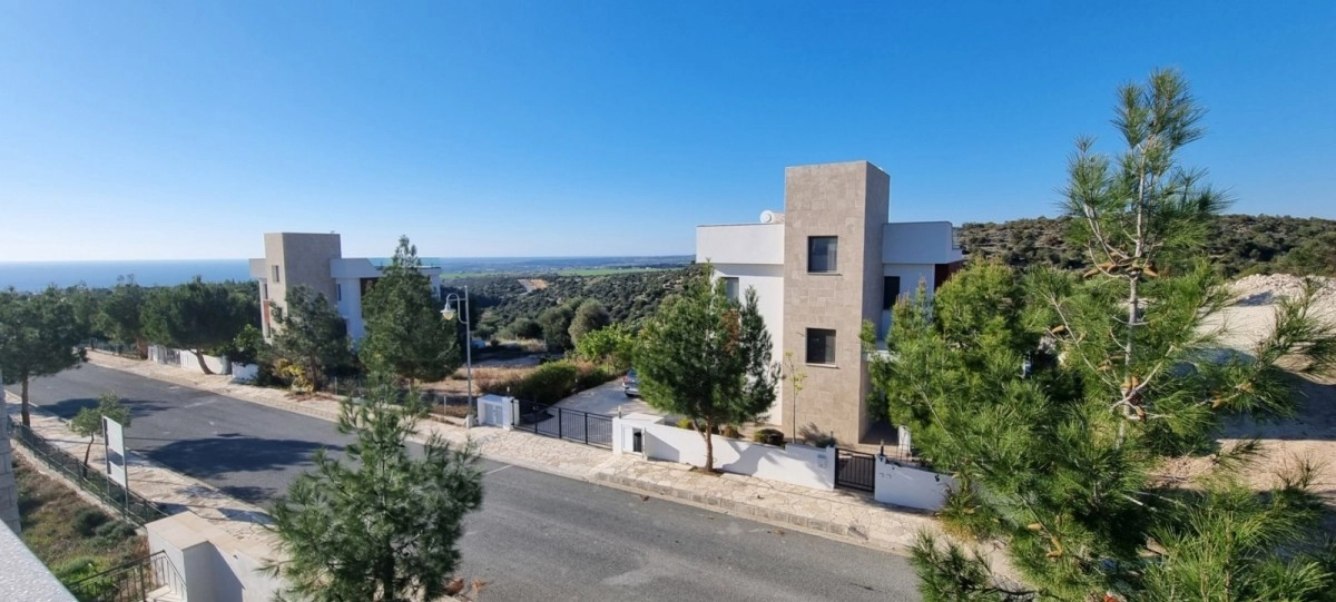 2 Bedroom House for Sale in Secret Valley, Paphos District
