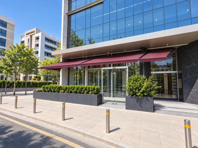 180m² Building for Rent