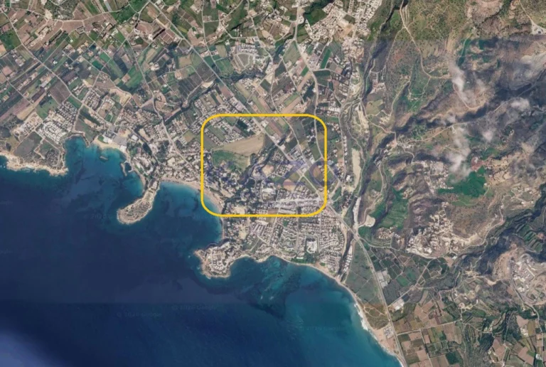 16,900m² Plot for Sale in Pegeia, Paphos District