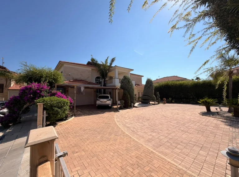 Villas