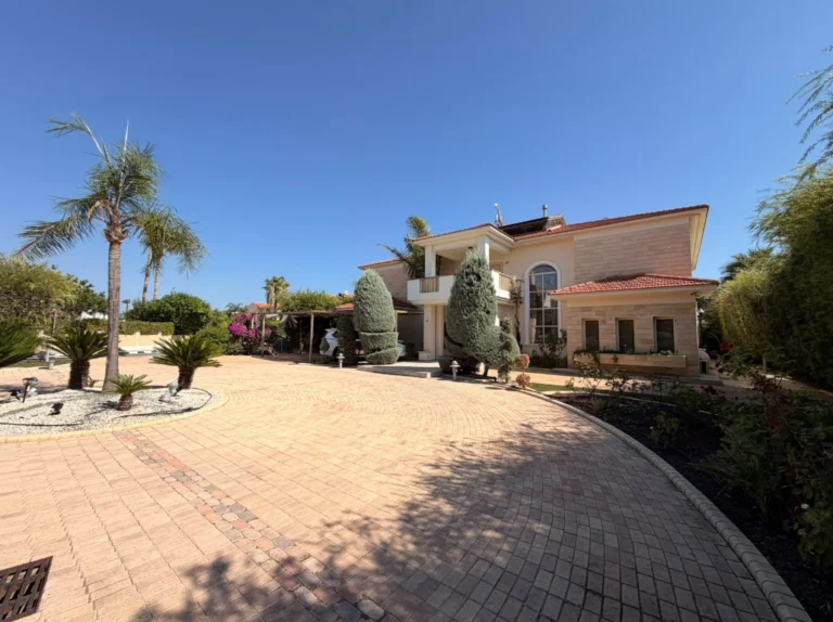 Villas