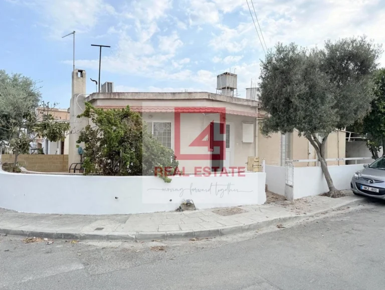 240m² Plot for Sale