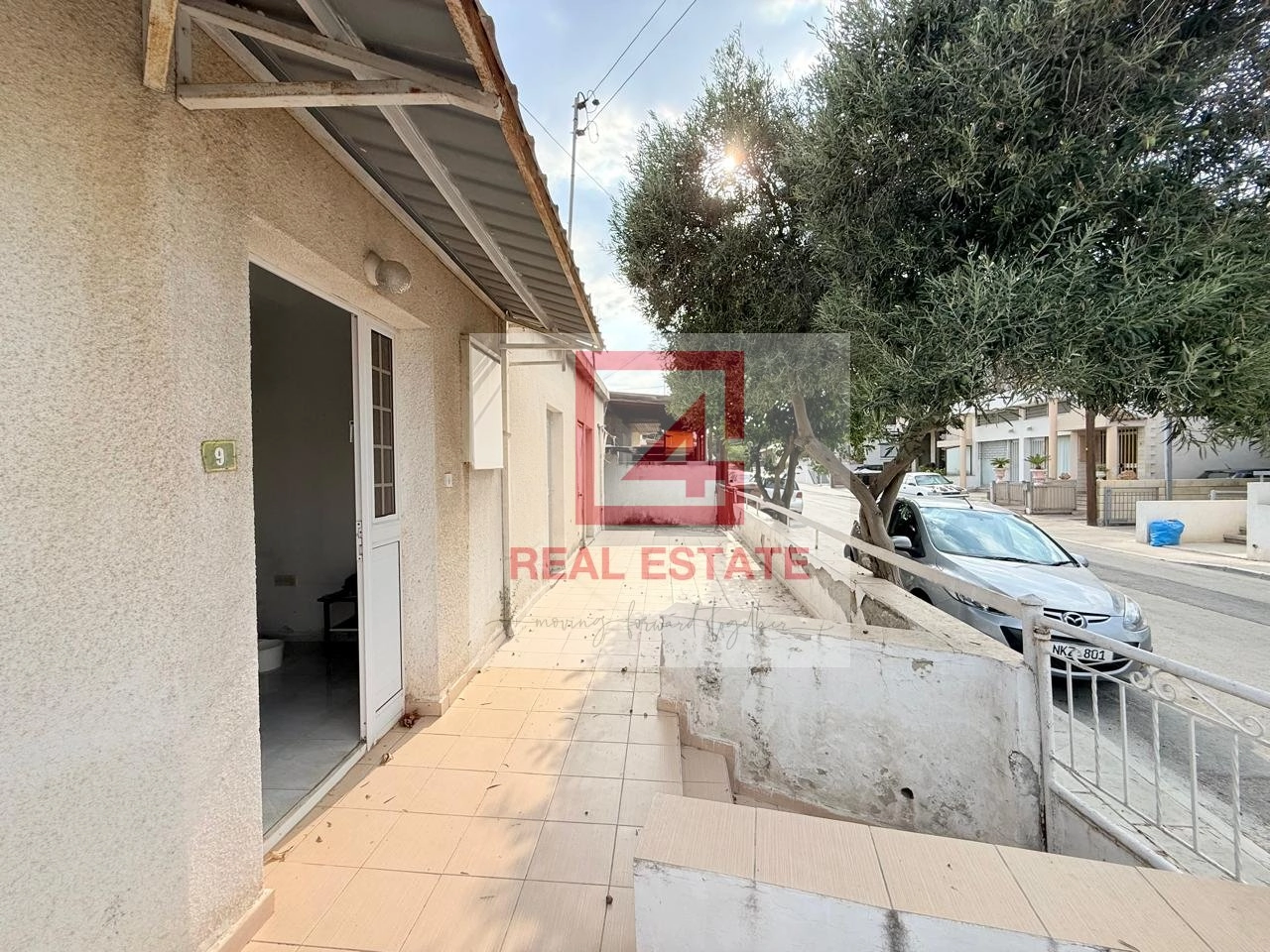 240m² Plot for Sale