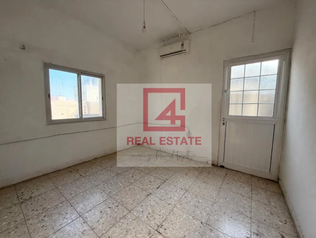 240m² Plot for Sale