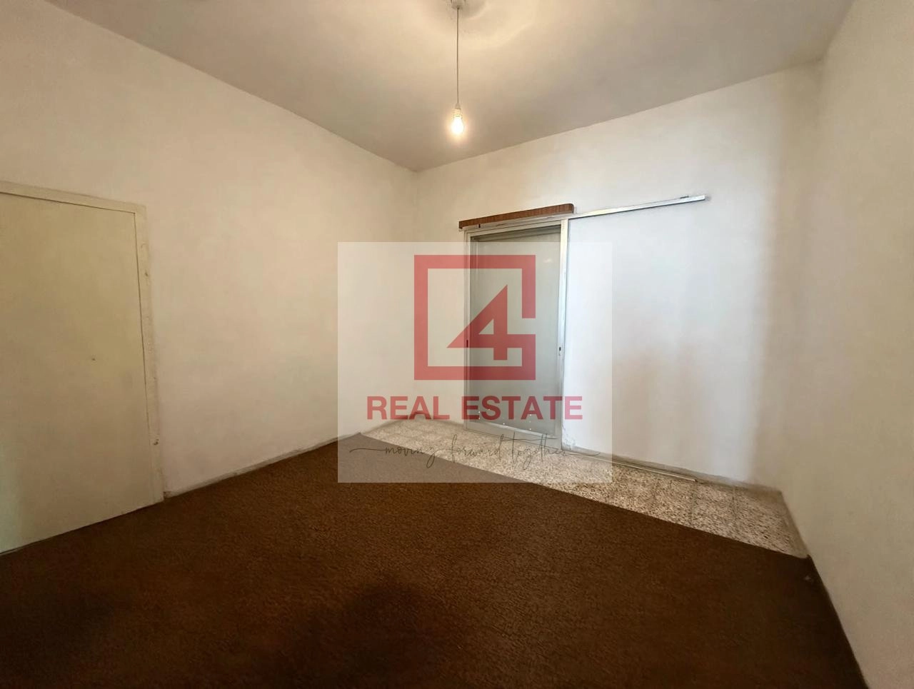 240m² Plot for Sale